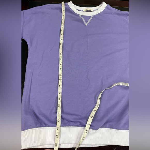 Fantaslook sweatshirt size medium - Picture 8 of 8